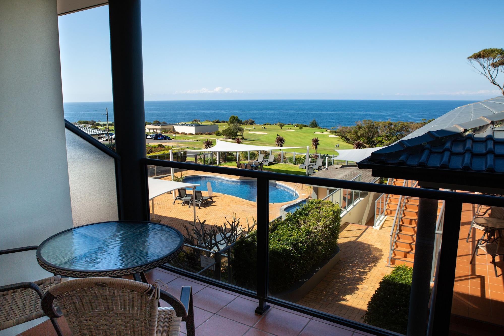 Amooran Oceanside Apartments And Motel Нарума Экстерьер фото